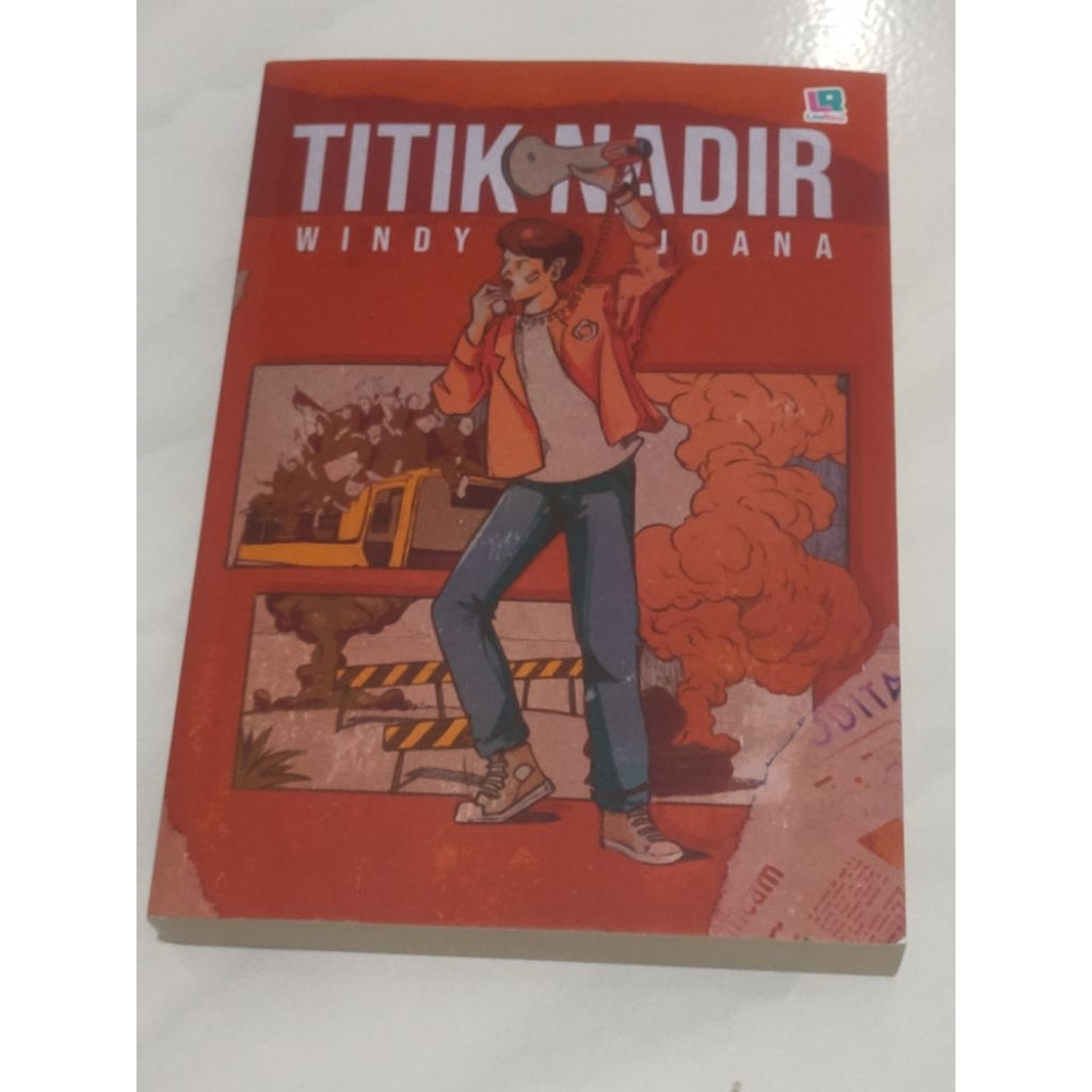 Preloved Novel Windy Joana good condition