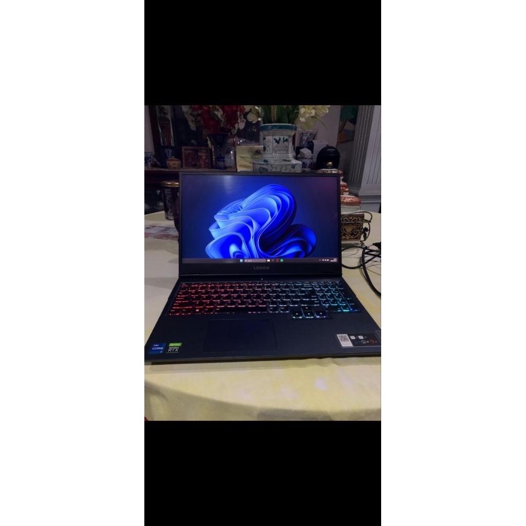 Lenovo Legion 5 Intel Core 7i-11800H RTX 3050Ti
