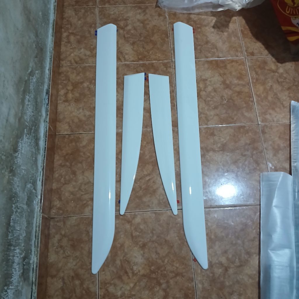 List Pintu Mobil Toyota Rush original