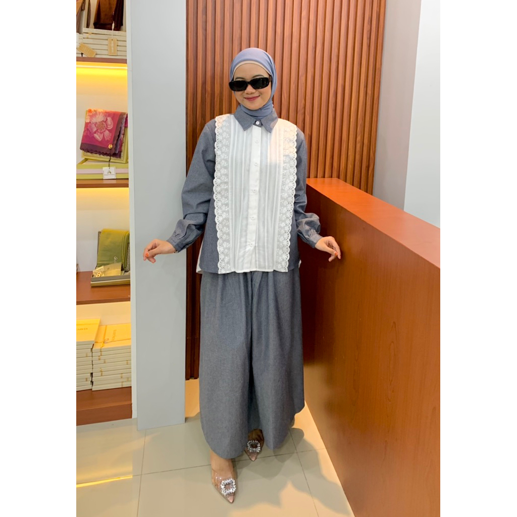 SETELAN ROK LINEN ABU PUTIH RENDA