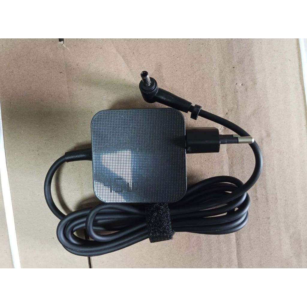 Adaptor Laptop ASUS Vivobook Go 15 F1502ZA X1502 X1502ZA X1502VA A1502Z A1502ZA A1404ZA 14 E1404F E1