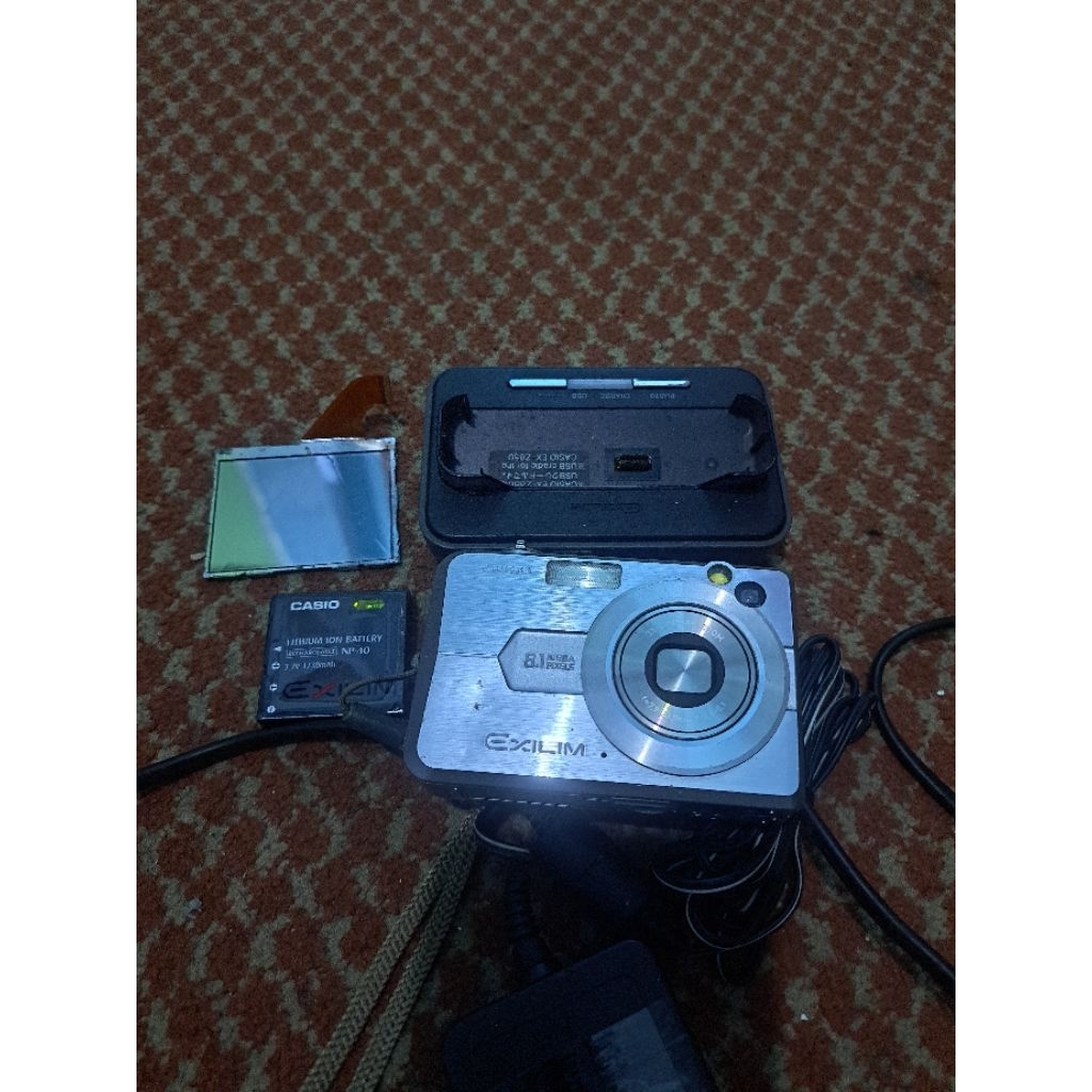 Kamera digital casio exilim ex z850