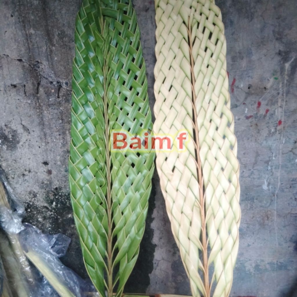anyaman daun kelapa asli/kreasi janur/dekor janur/janur asli