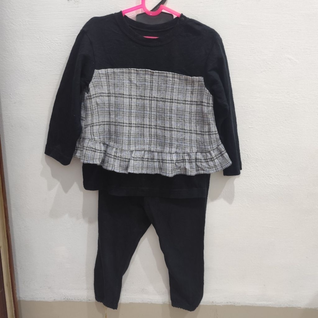 setelan baju jalan anak perempuan oneset