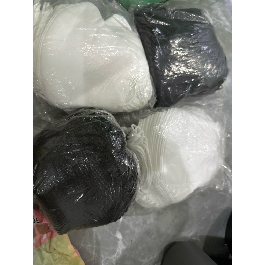 MASKER DUCKBILL isi 50 / masker duckbill putih isi 50 PCS murah /MASKER DUCKBILL HITAM ISI 50 PCS