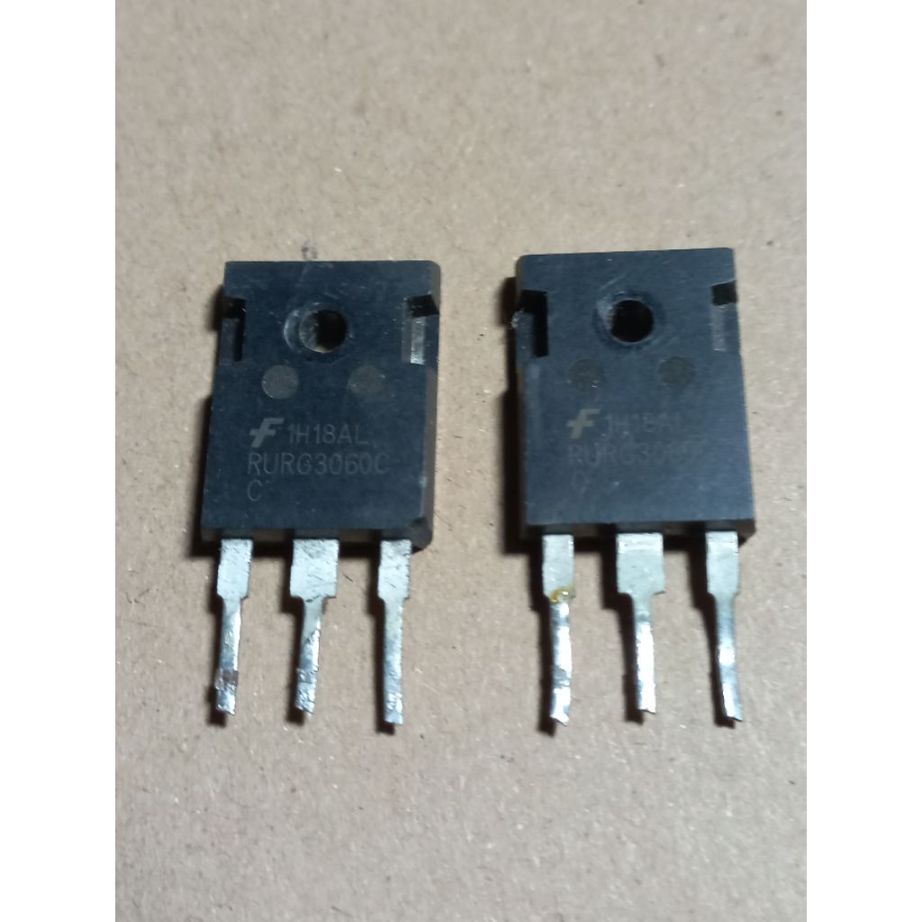 Dioda mur RURG3060C cabutan