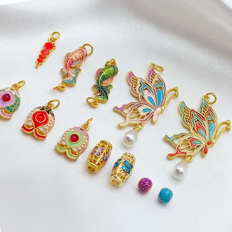 Copper alloy plated with sand gold 18K betta fish, koi carp, butterfly pendant, DIY net pattern melo