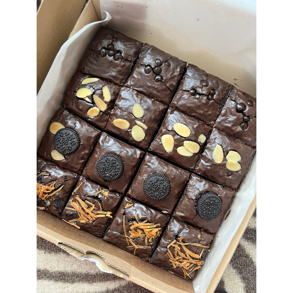 

Brownies Fudgy 20x20 | 22x10