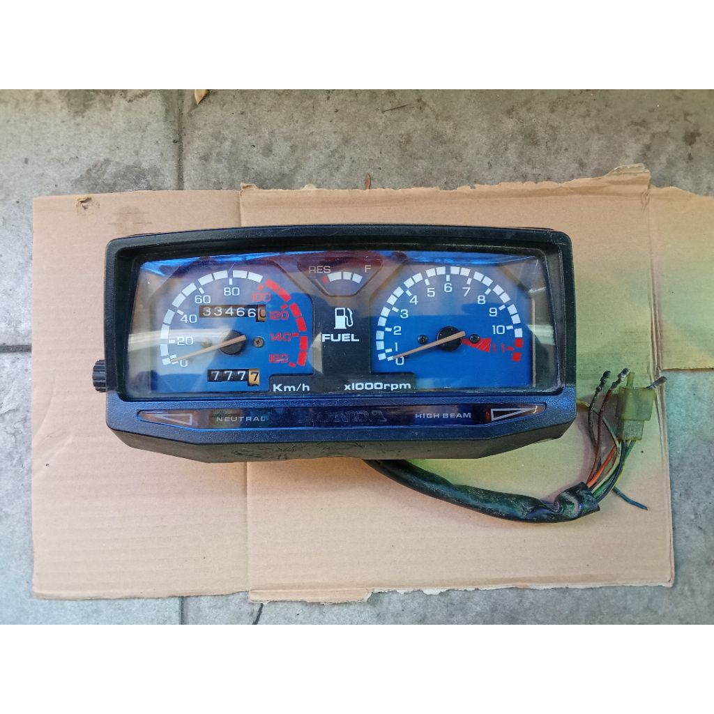 Speedo Meter GL PRO Original.