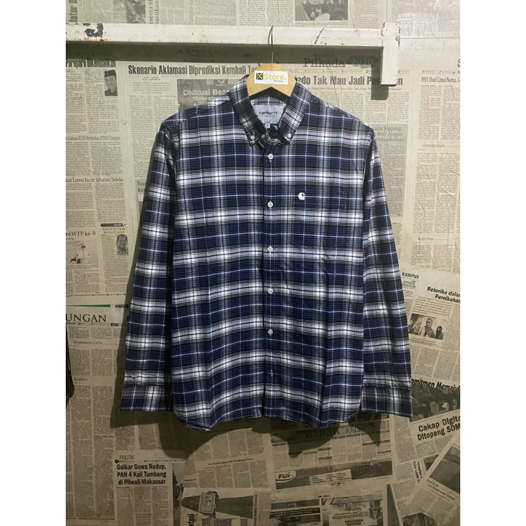 Kemeja CARHART