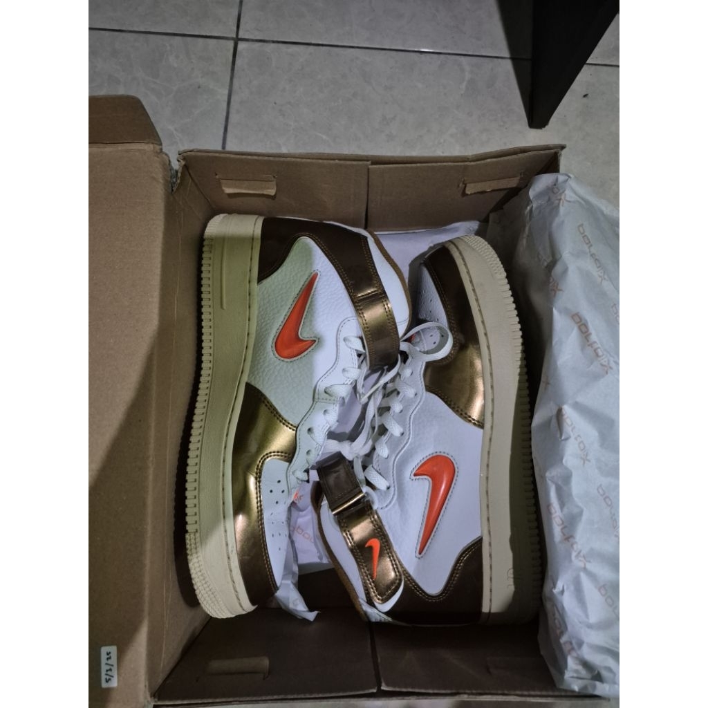 sepatu nike air force 1 mid ale brown