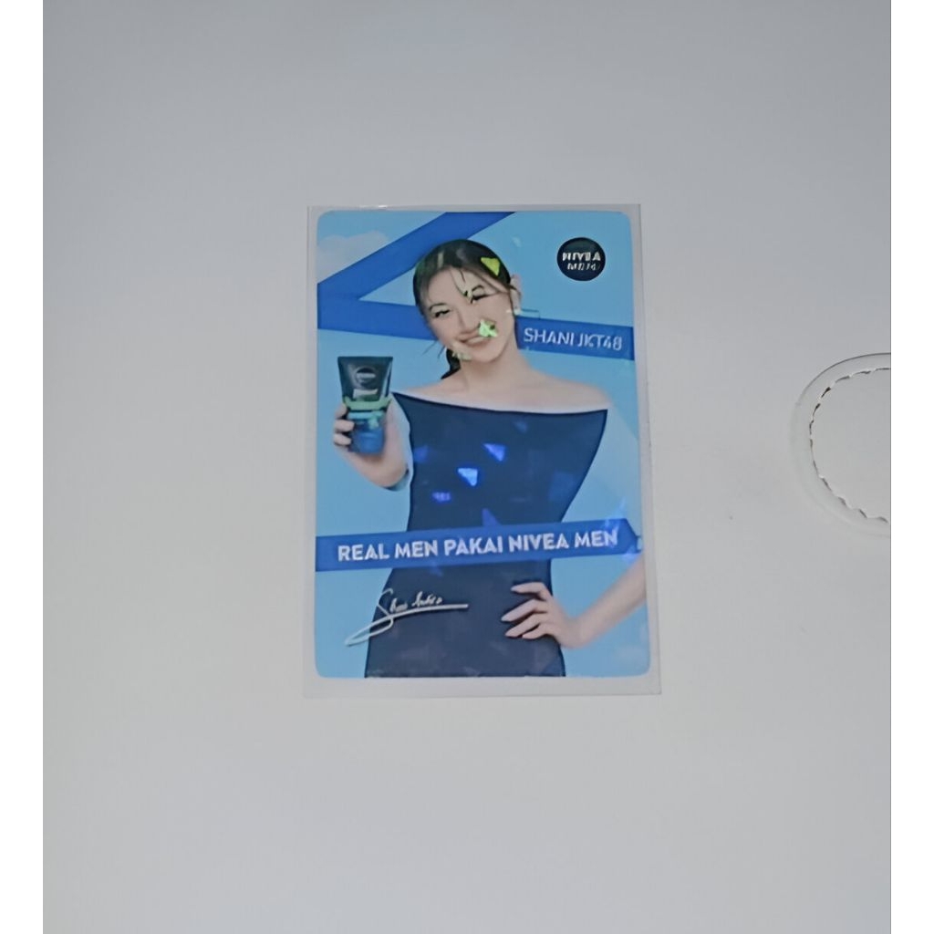 PHOTOCARD NIVEA X JKT48 SHANI OFFICIAL HOLOGRAM ( TANDA TANGAN DIGITAL )