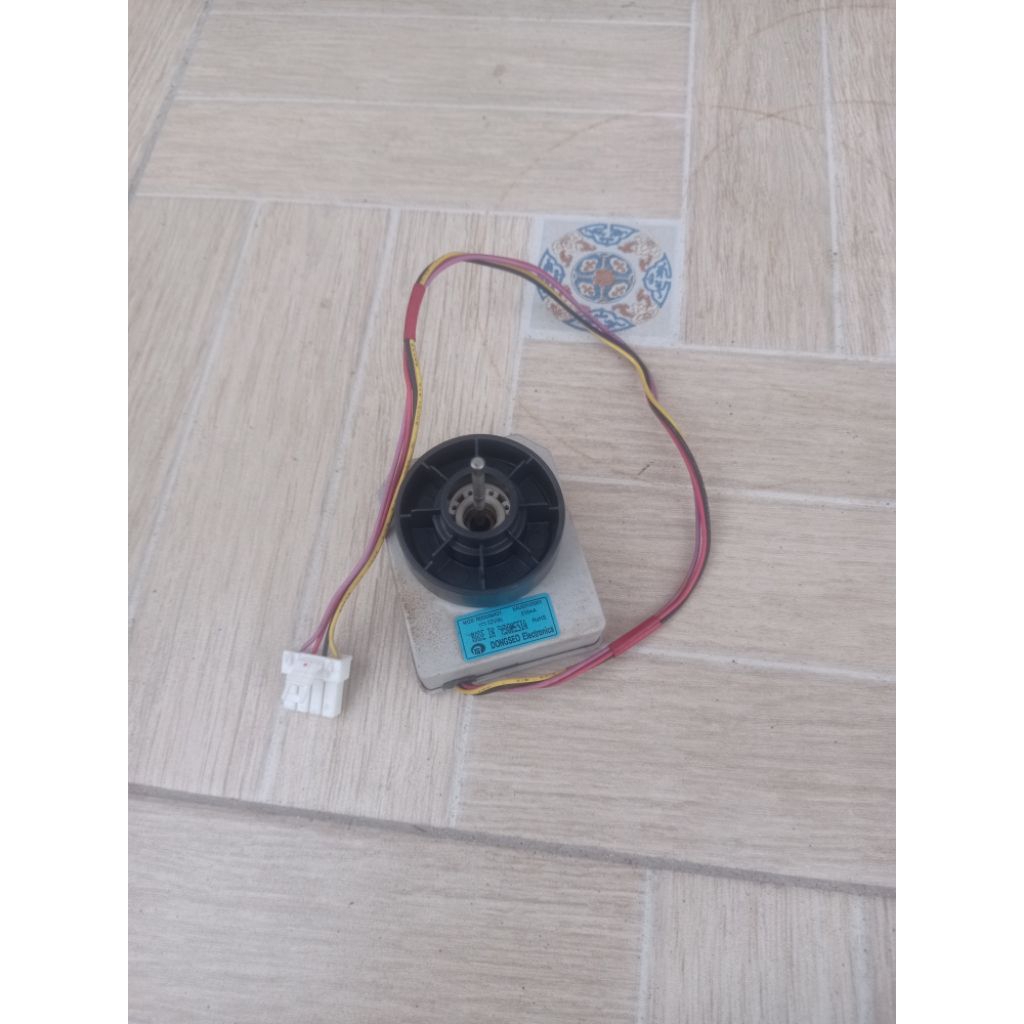 kipas kulkas inverter lg 2 pintu