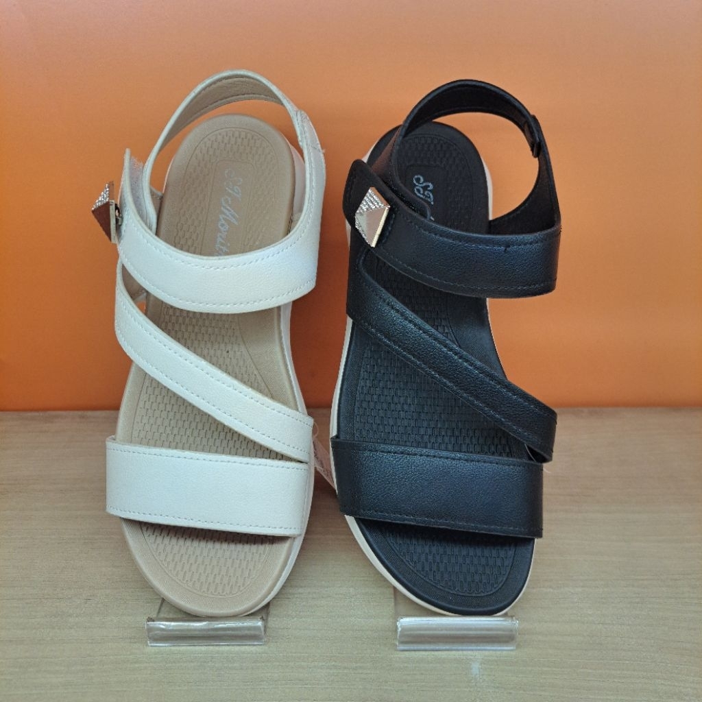 Sandal wanita ST.MORITZ