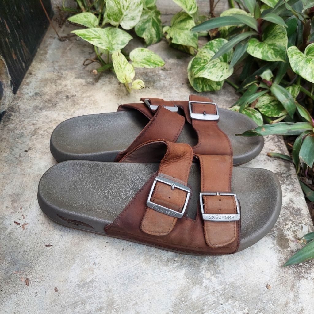 sandal second skechers size 41(26cm)