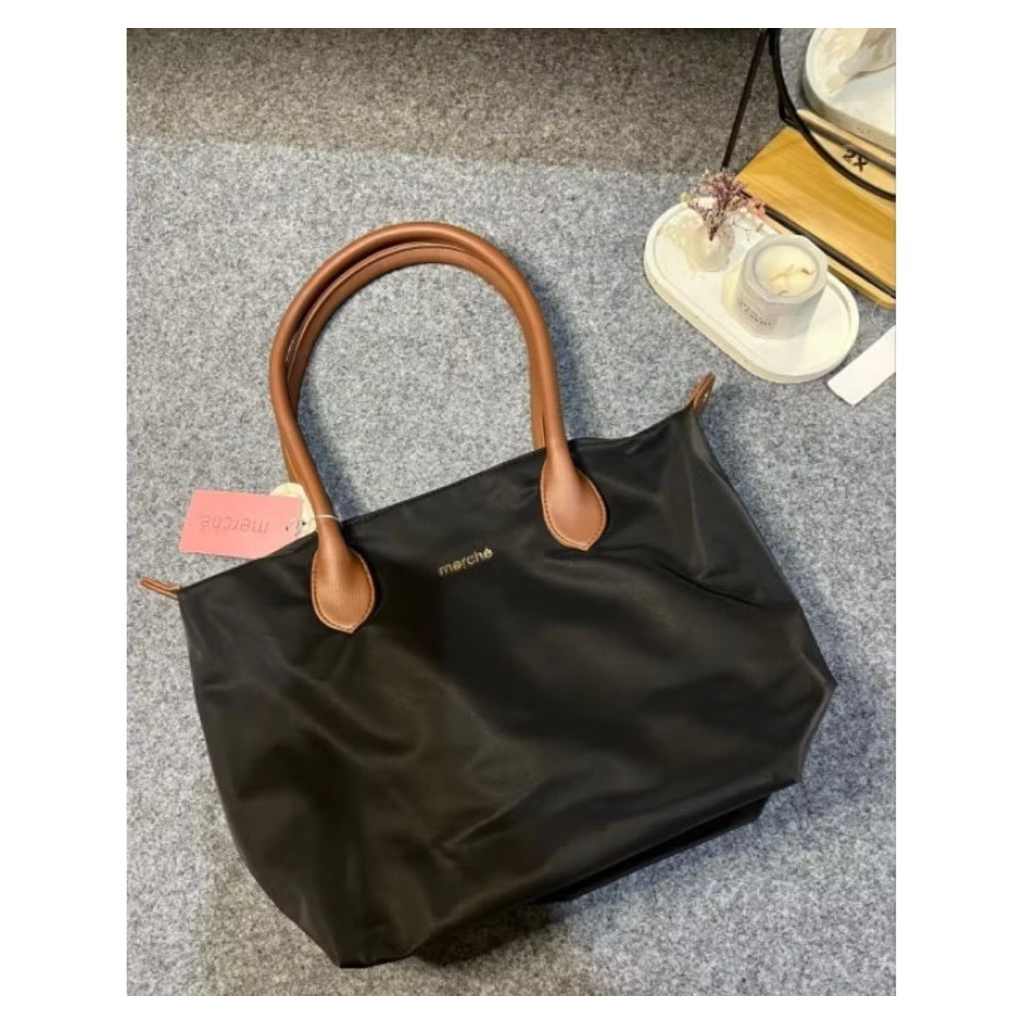 Merche Totebag Alice & Charles and Keith Sepatu Wanita Original