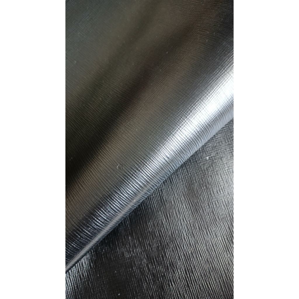 Kulit sapi Asli Motif Lidi warna Hitam ketebalan 1.5 mm