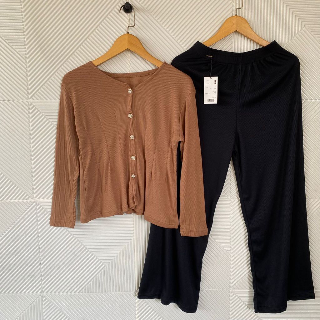 Syafiqa - Setelan Celana Panjang Knit Wanita / One Set Kania Kancing Lengan Panjang Korean Style