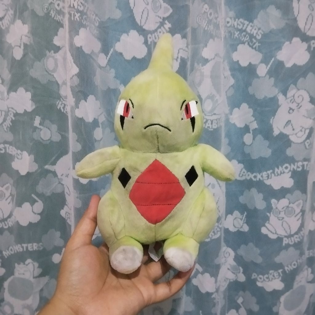 BONEKA POKEMON LARVITAR pokemon center