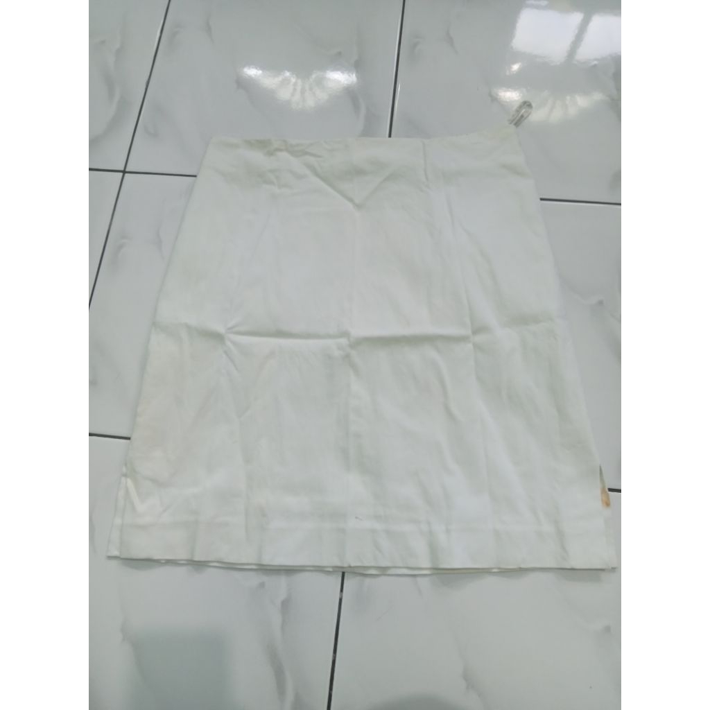 Preloved rok putih