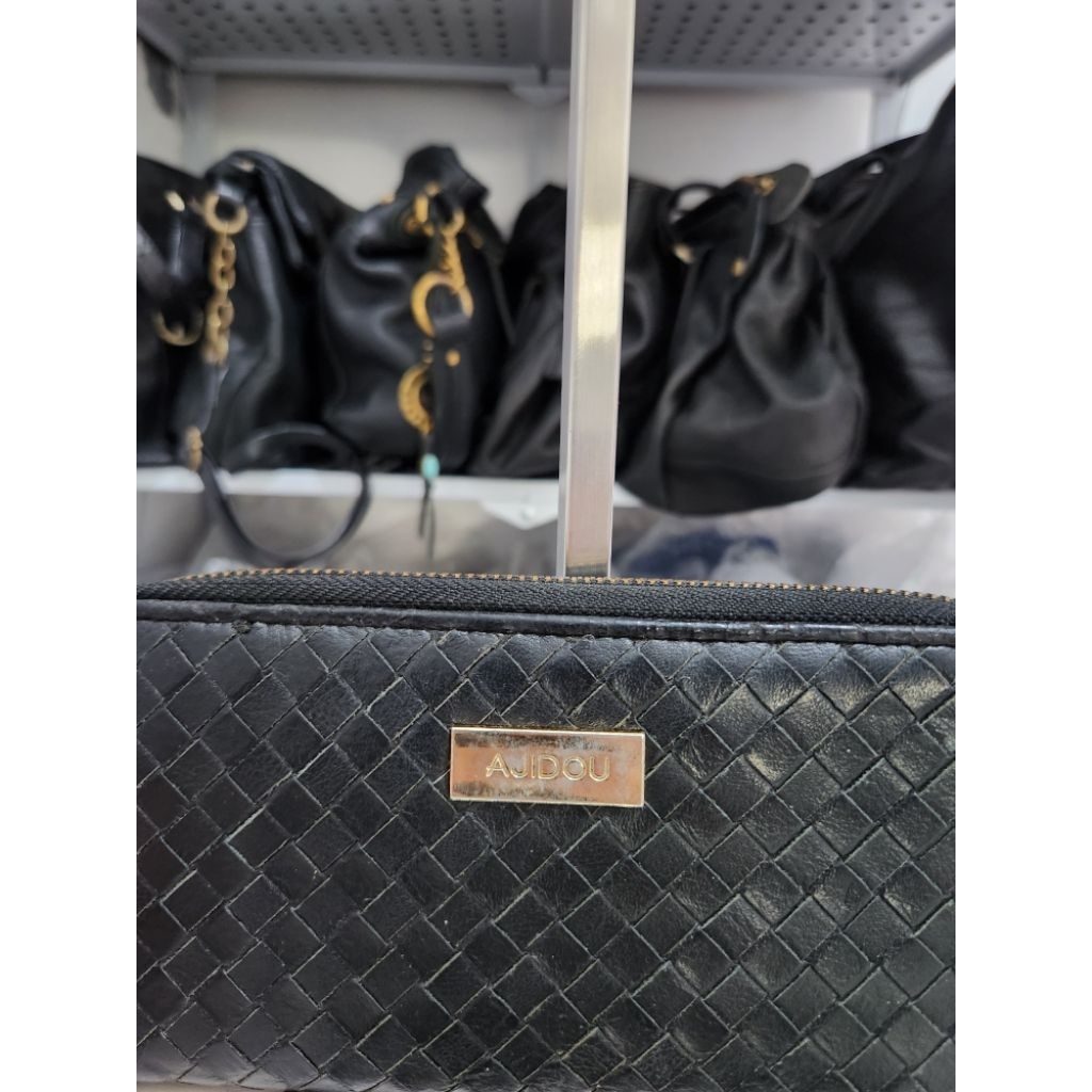 Preloved dompet wanita kulit asli Brand AUIDOU