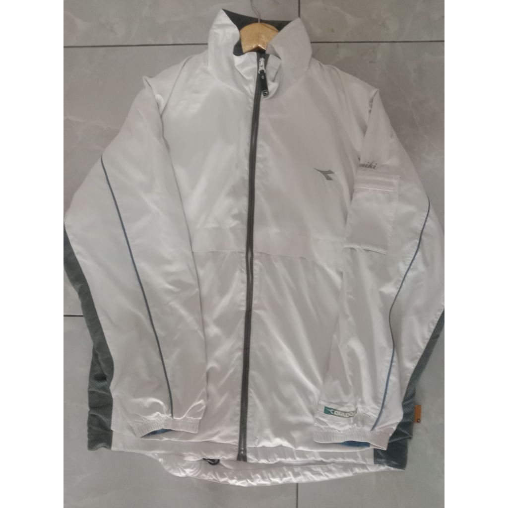 Diadora Vintage sportwear windbreaker
