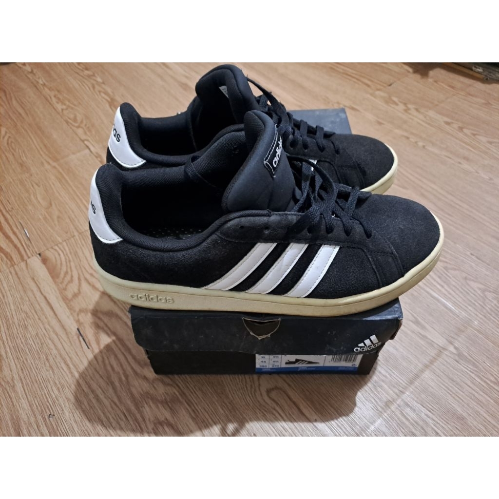 Sepatu Adidas Grand Court