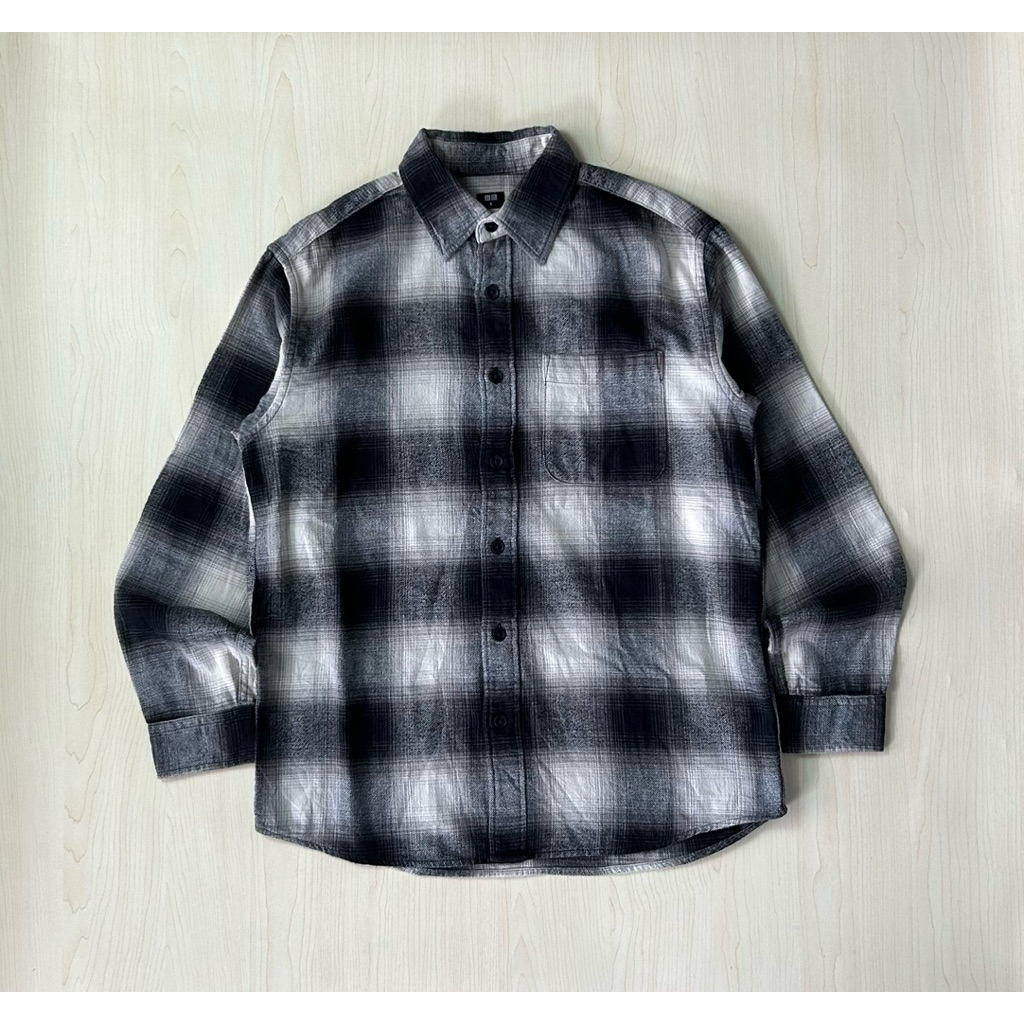 flanel veterano cream black uniqlo