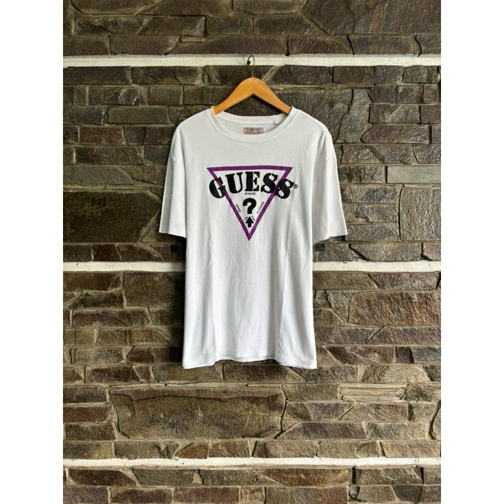 Guess x 88rising • Original Rare Triangle Logo Tee / Kaos / Tshirt Size XS fit L Music Label NIKI Ri