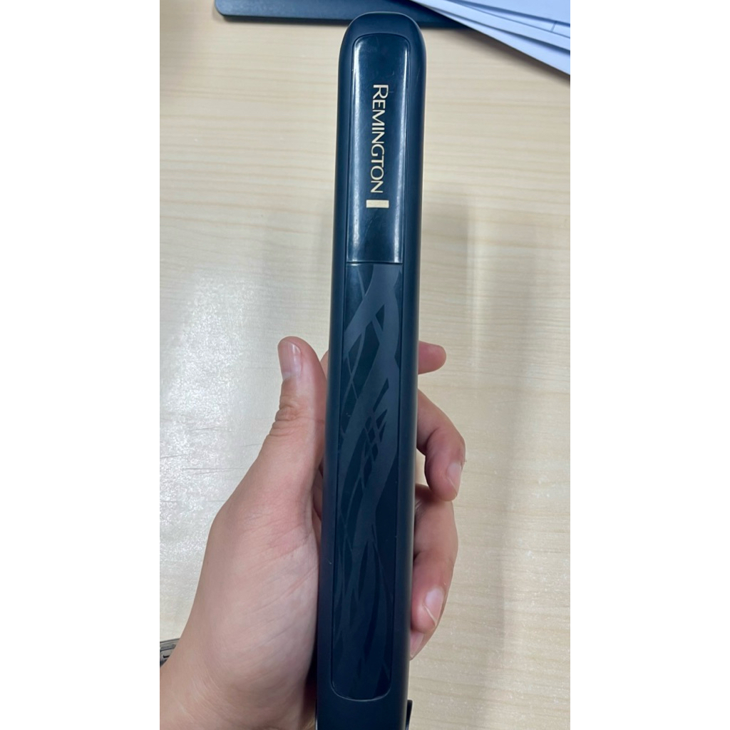 Preloved Catokan Remington Ceramic Straight S3500