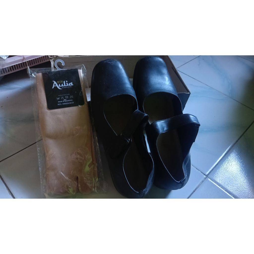 Vavali_Sepatu Pantofel free kaos kaki