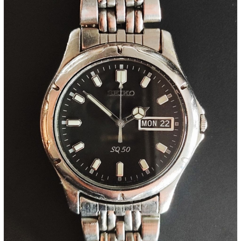 Seiko SQ50 Black Dial Jam Tangan Vintage