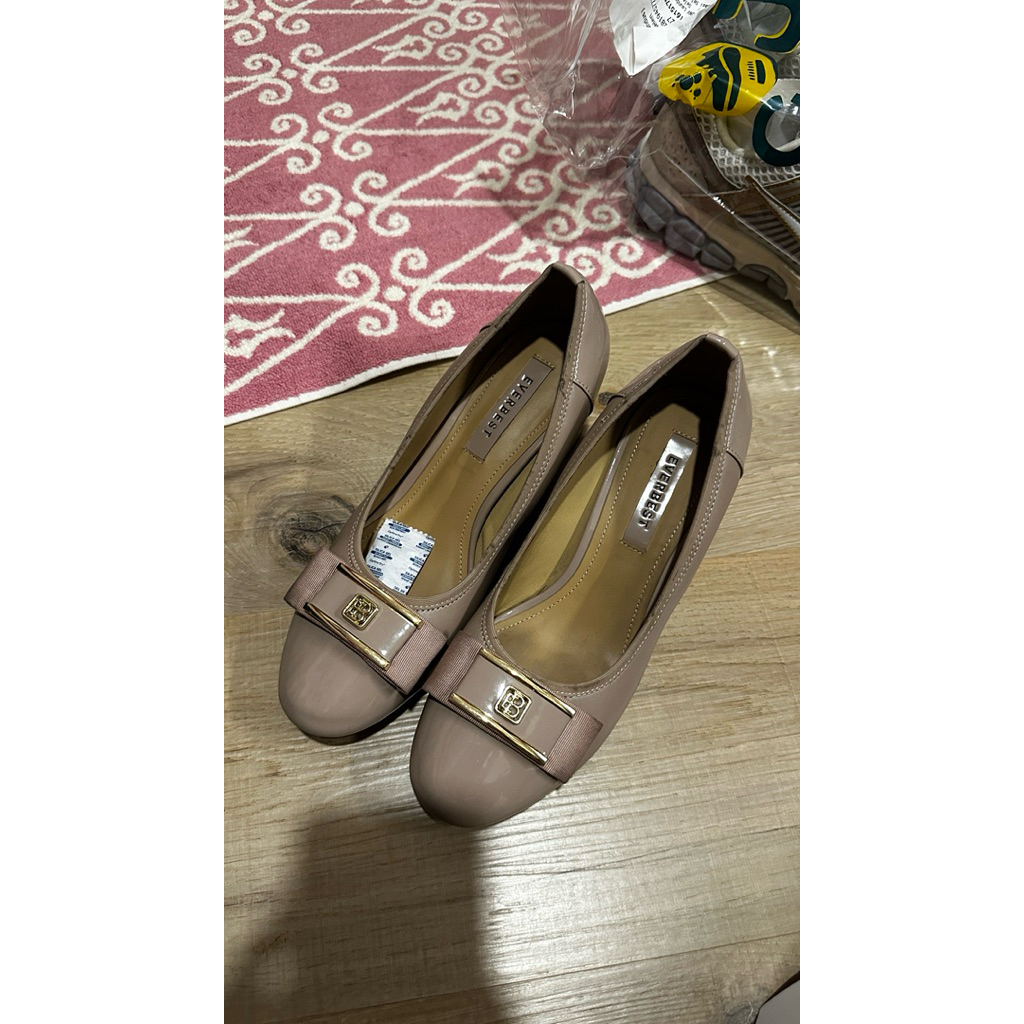 Everbest Wedges Preloved 38