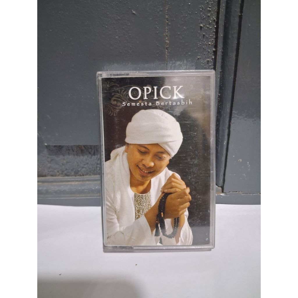 Kaset pita OPICK "semesta bertasbih"