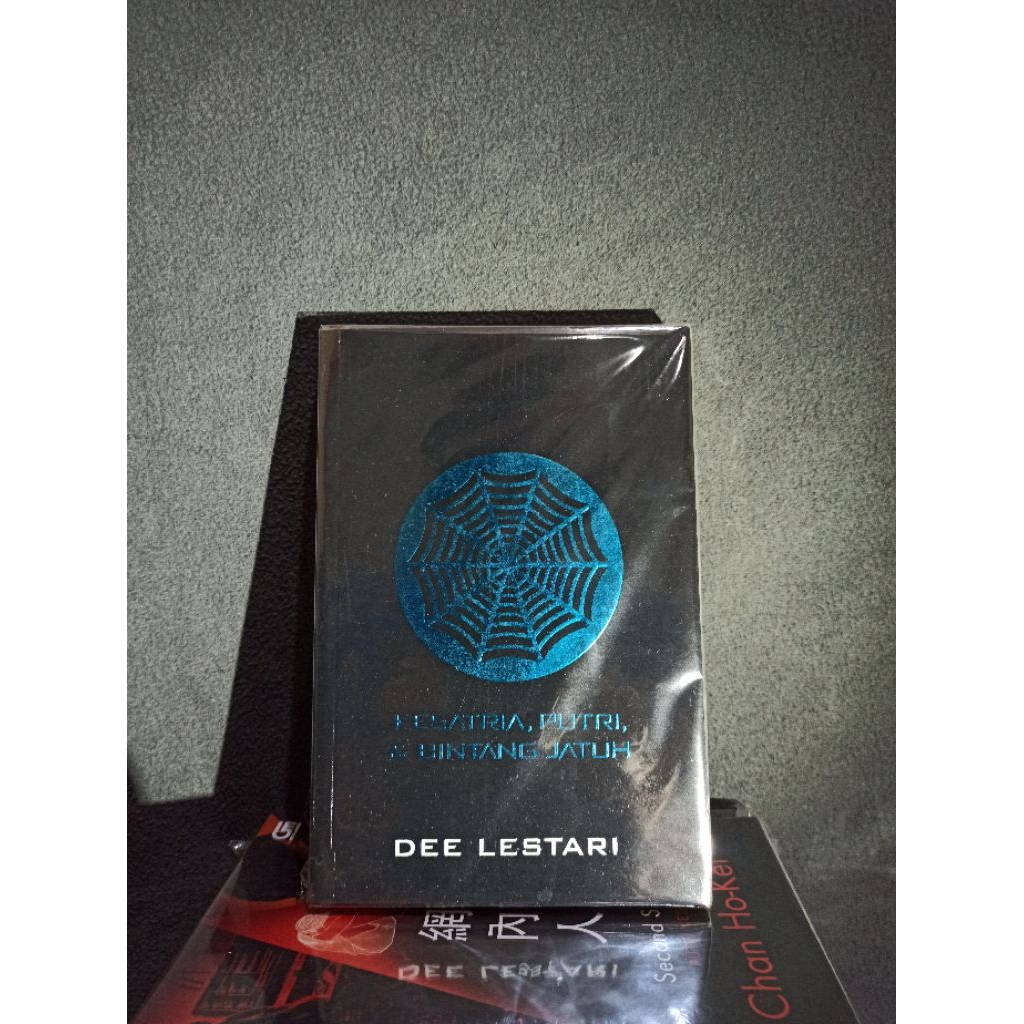 Kesatria, Putri, & Bintang Jatuh (Supernova) - Dee Lestari