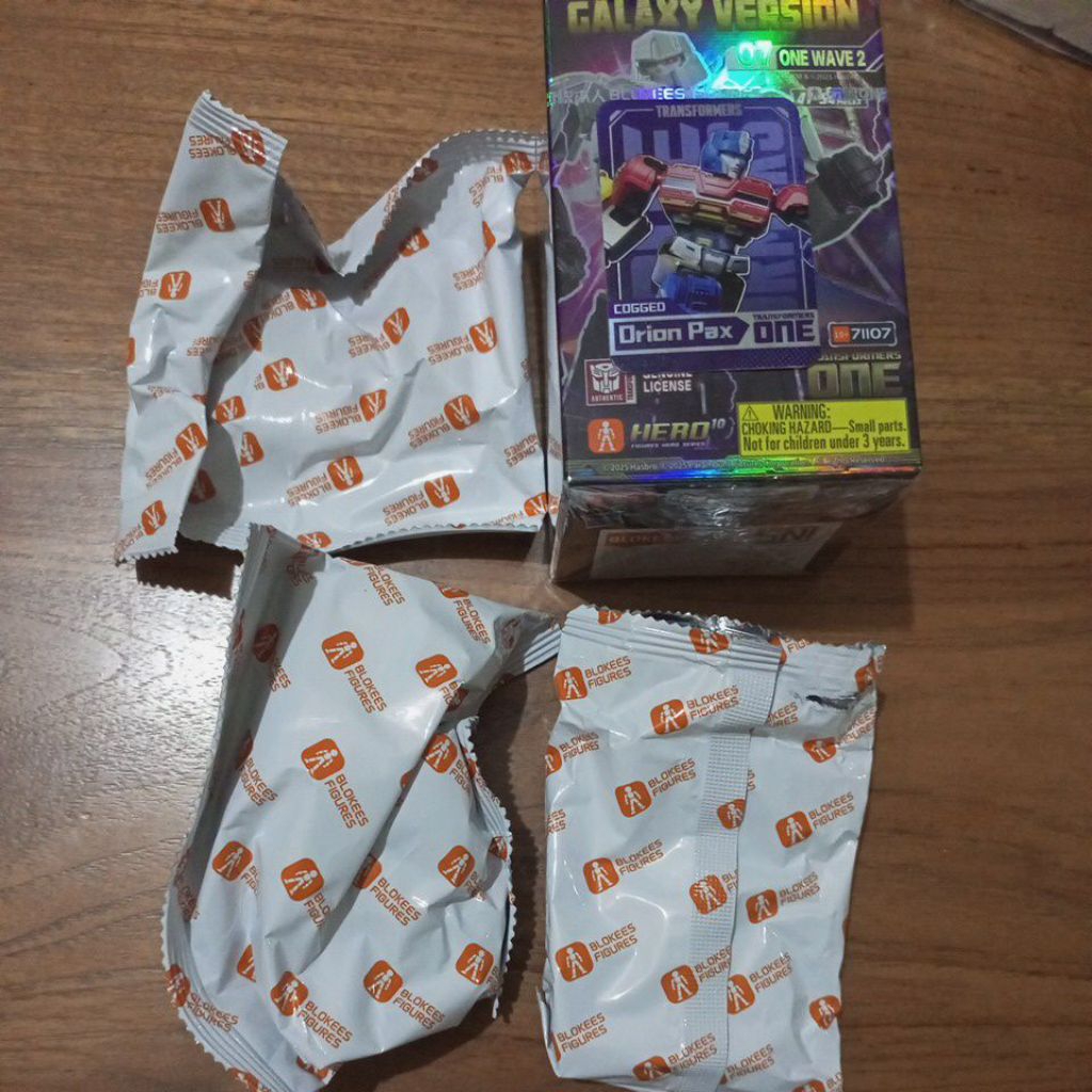 Blokees Transformer Galaxy Version 07 Cogged Orion Pax Open For Check belum rakit