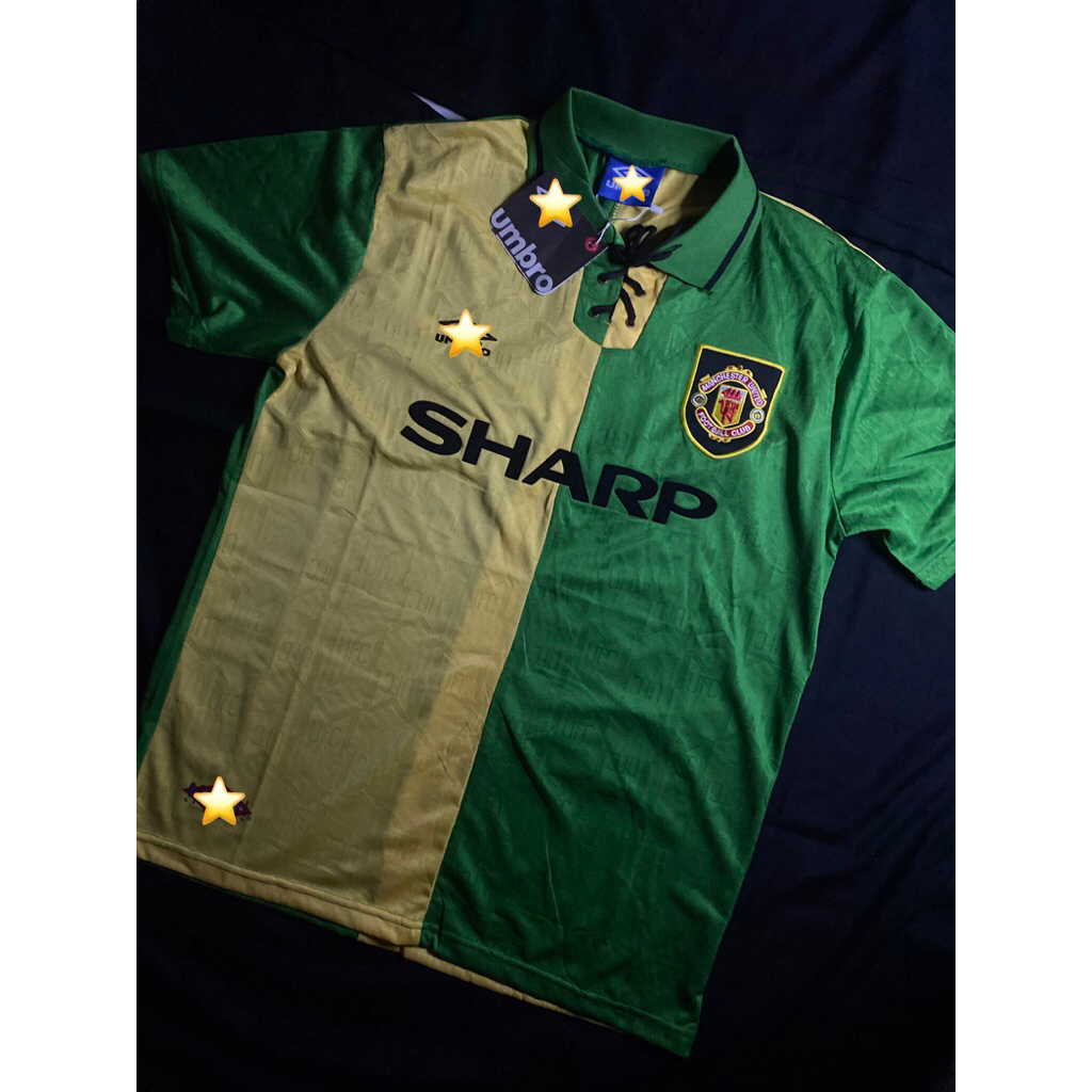 Retro Mu away