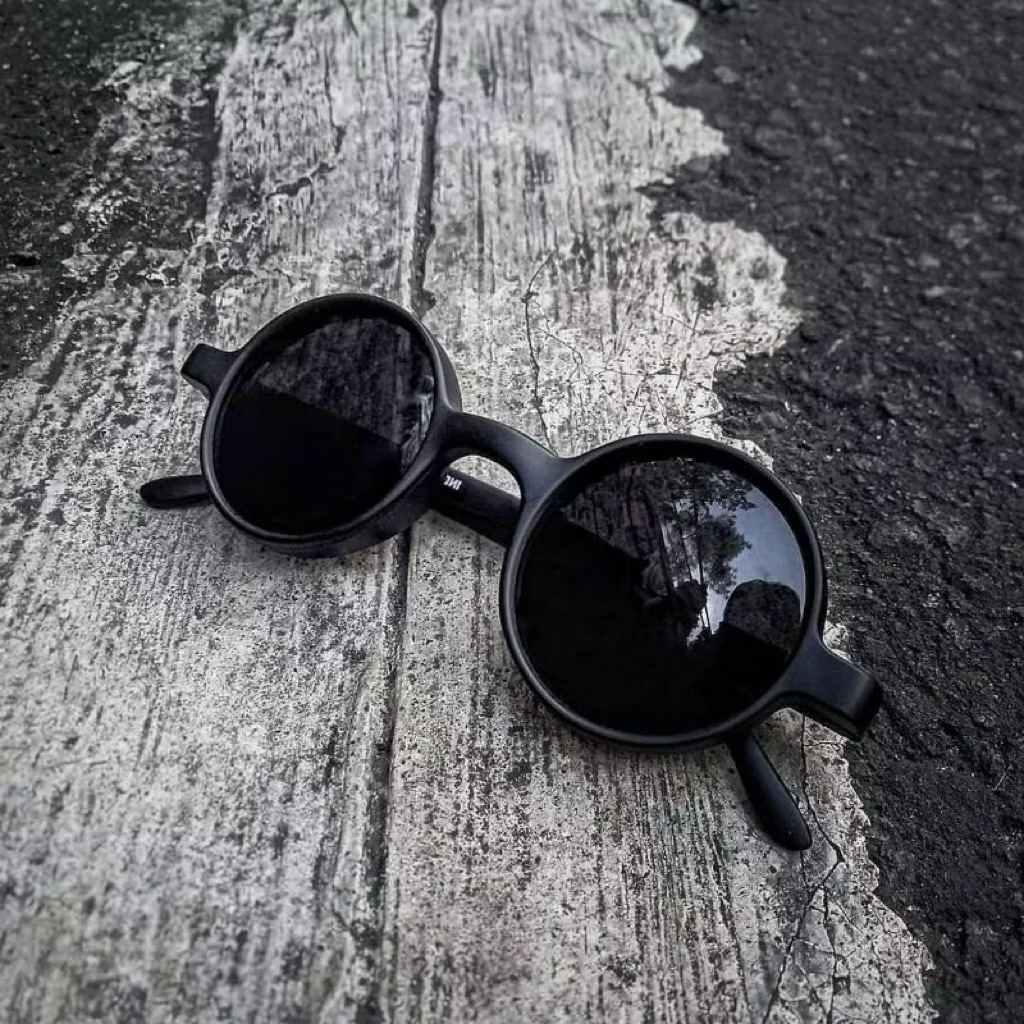 Kacamata Bulat Hitam Jhonlennon Hitam Doff