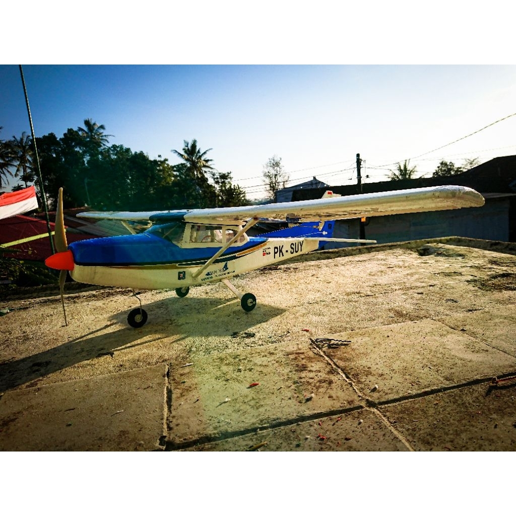 Kit Pesawat RC Cessna