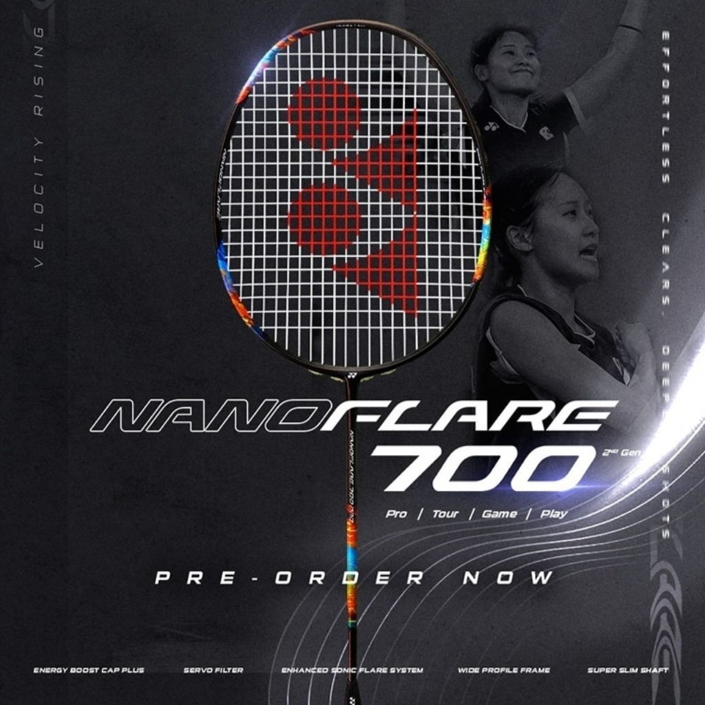 RAKET BADMINTON YONEX NANOFLARE 700 PRO TENSION 32 LBS BONUS TAS KAIN DAN HENGRIP RAKET BADMINTON LI