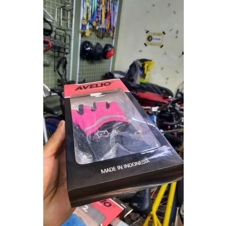 sarung tangan Avelio