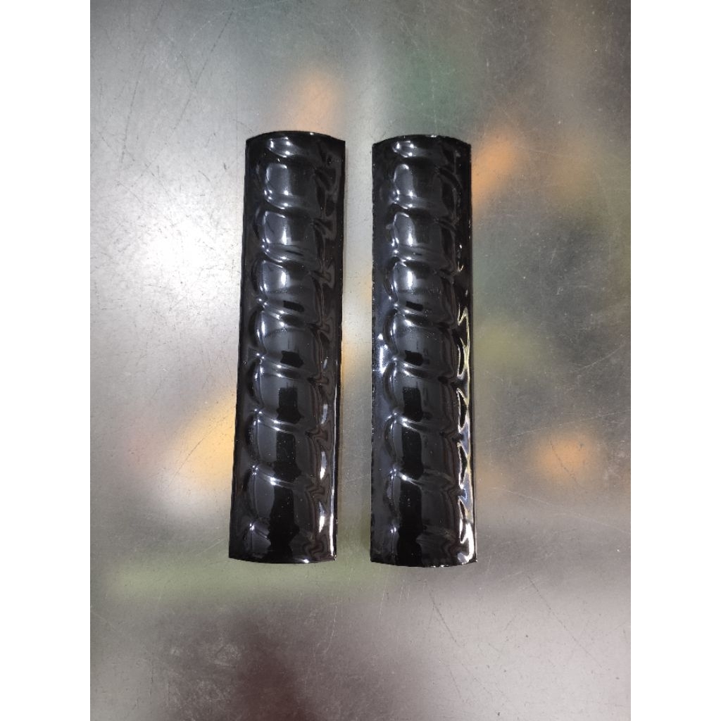 KUKU MACAN/KUKU KERAMIK ULIR HITAM