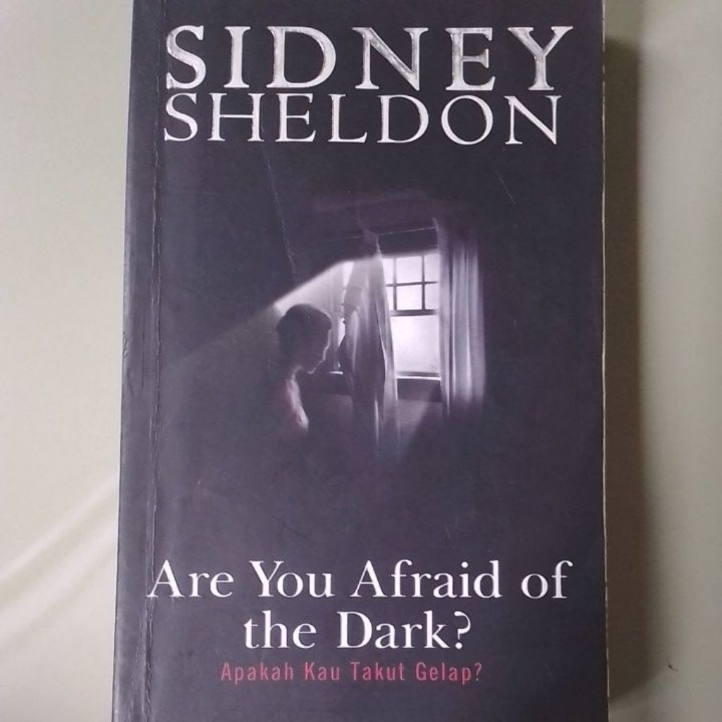 Novel Are You Afraid Of the Dark? Apakah Kau Takut Gelap