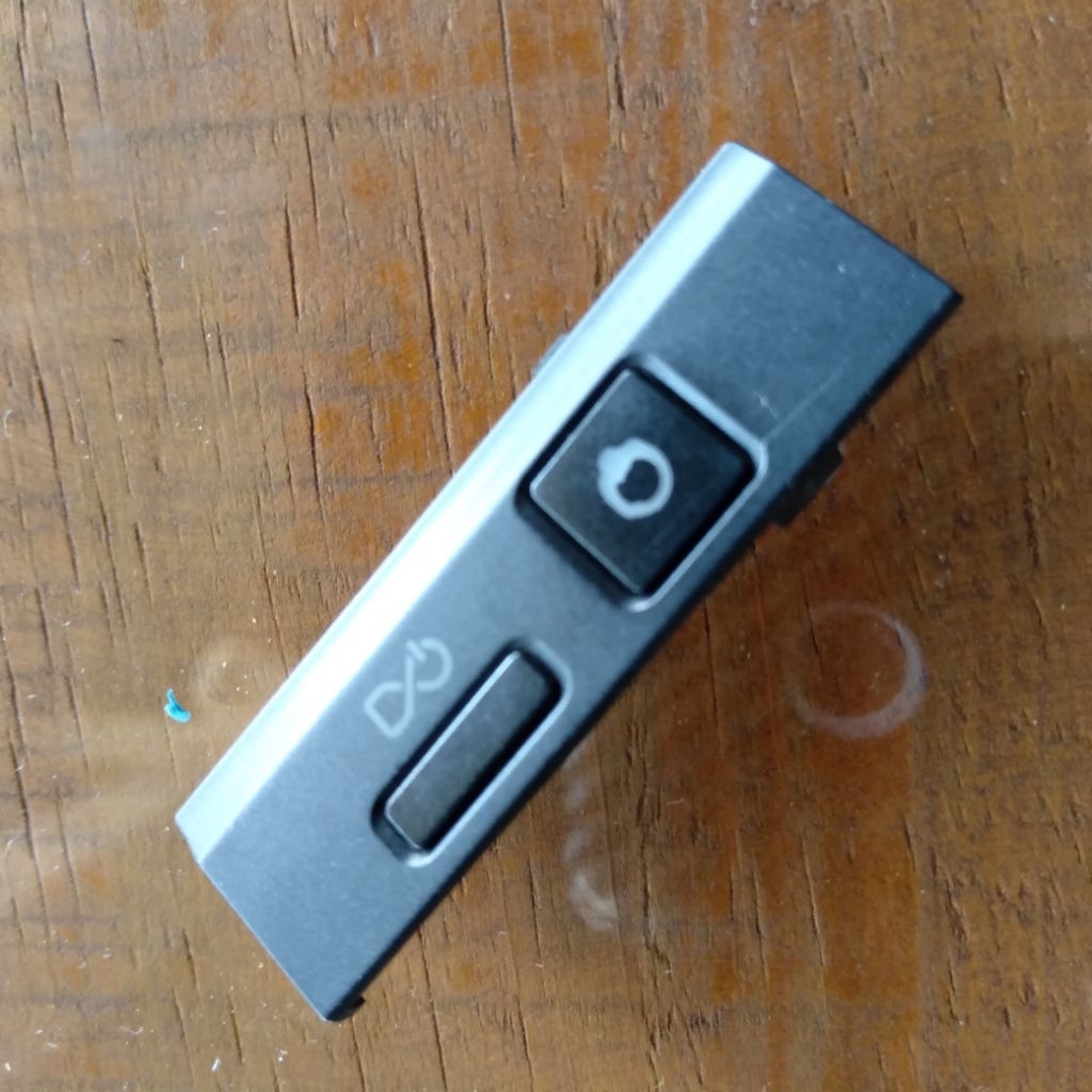 tombol power dell latitude e4310