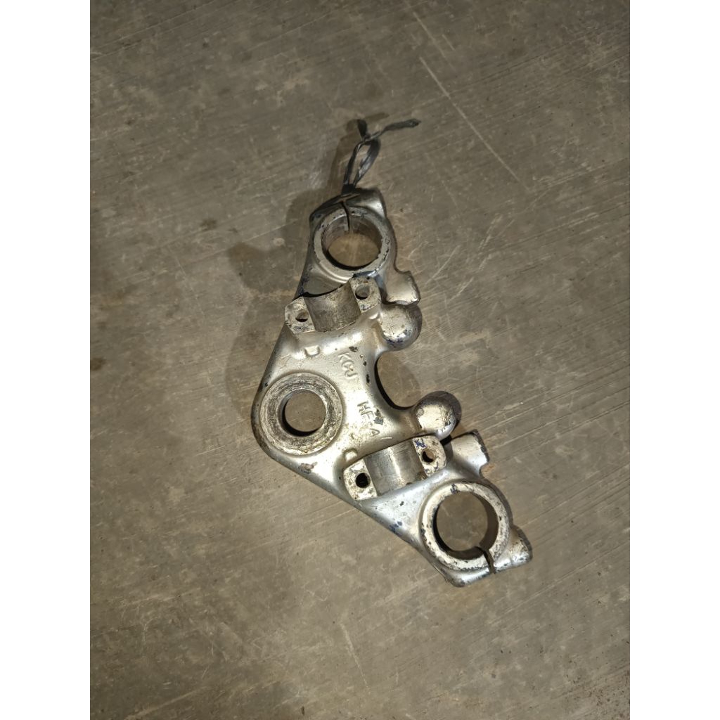 Segitiga T Atas Honda Tiger Megapro Original