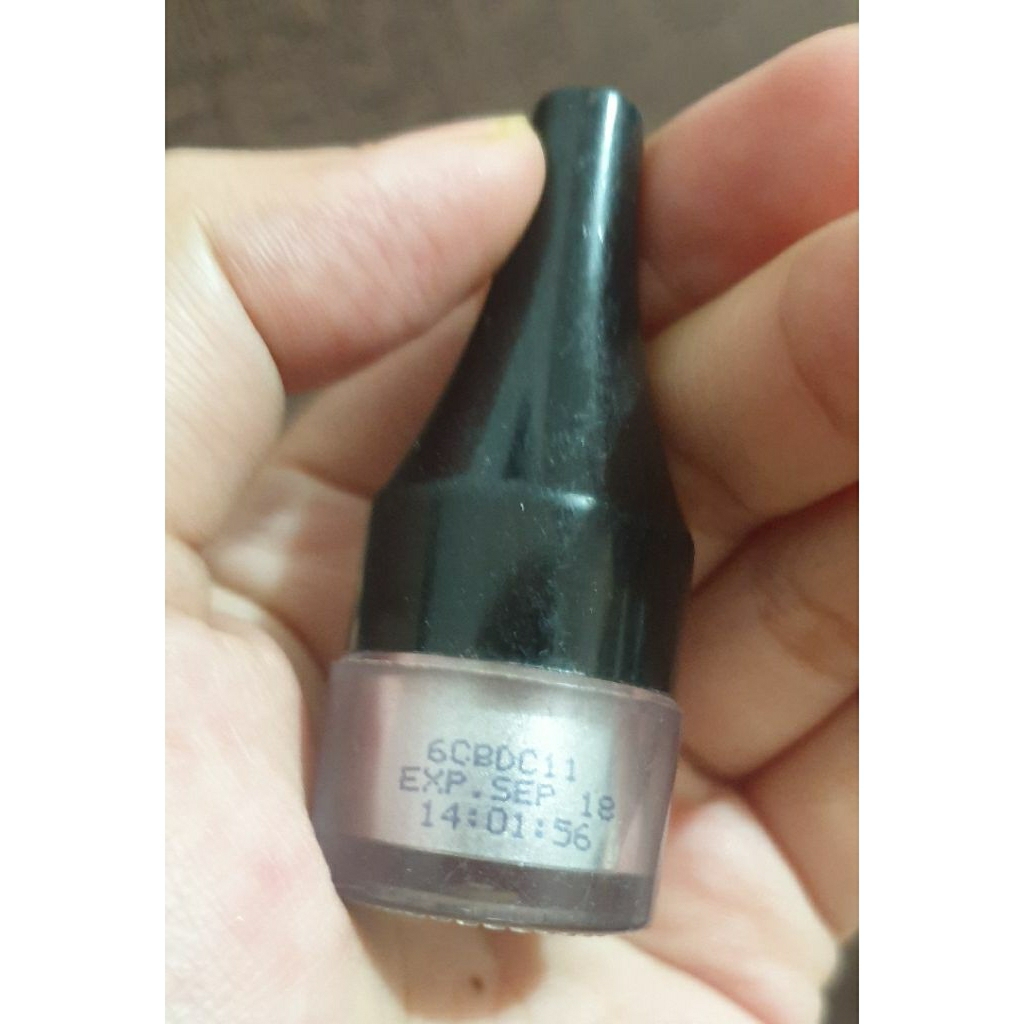 Inez Loose Eyeshadow Powder Sparkling Silver 01 Preloved Prelove Pre PL