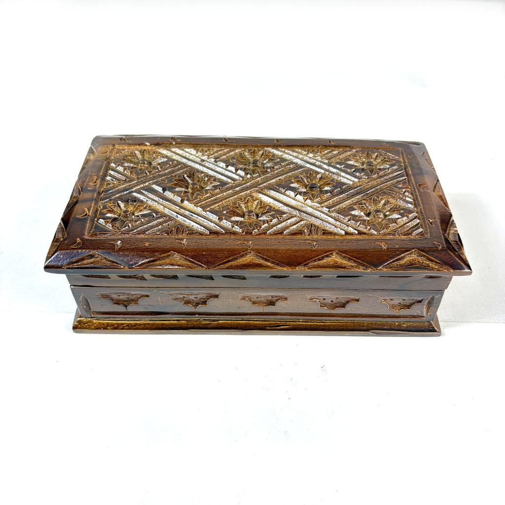 Kotak Tempat Perhiasan Ukiran Jepara Kayu Jati