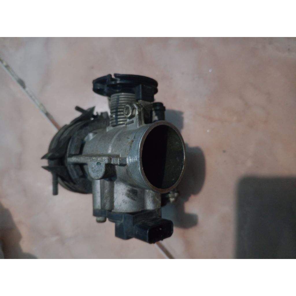 Trotol body GSX-R 150 Original copotan.