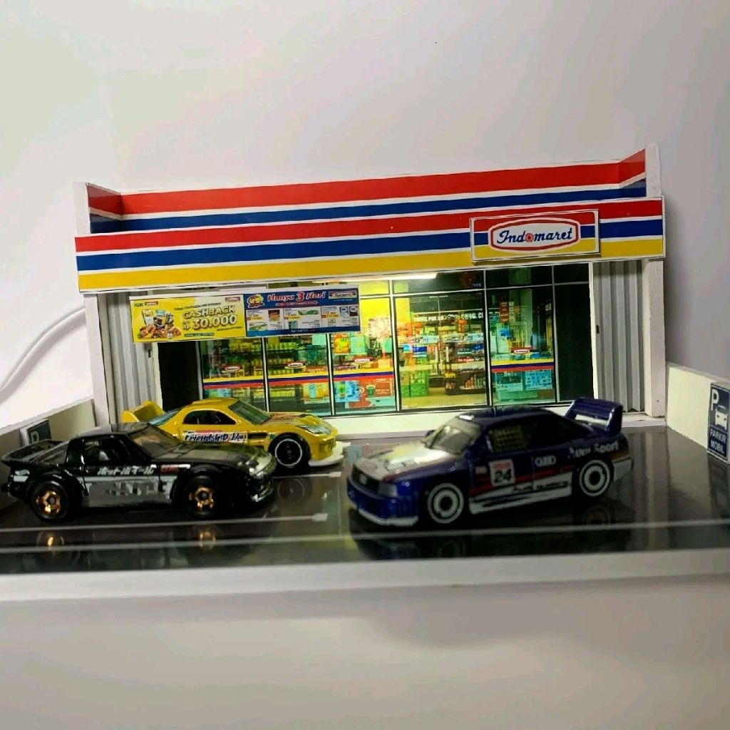 Diorama Indomaret skala 1:64/Diorama Diecast/Diorama hotwheels/Diorama