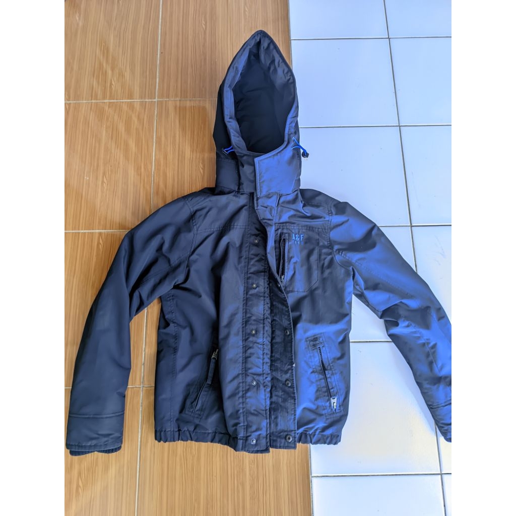 Jaket Abercrombie Mp3 Waterproof